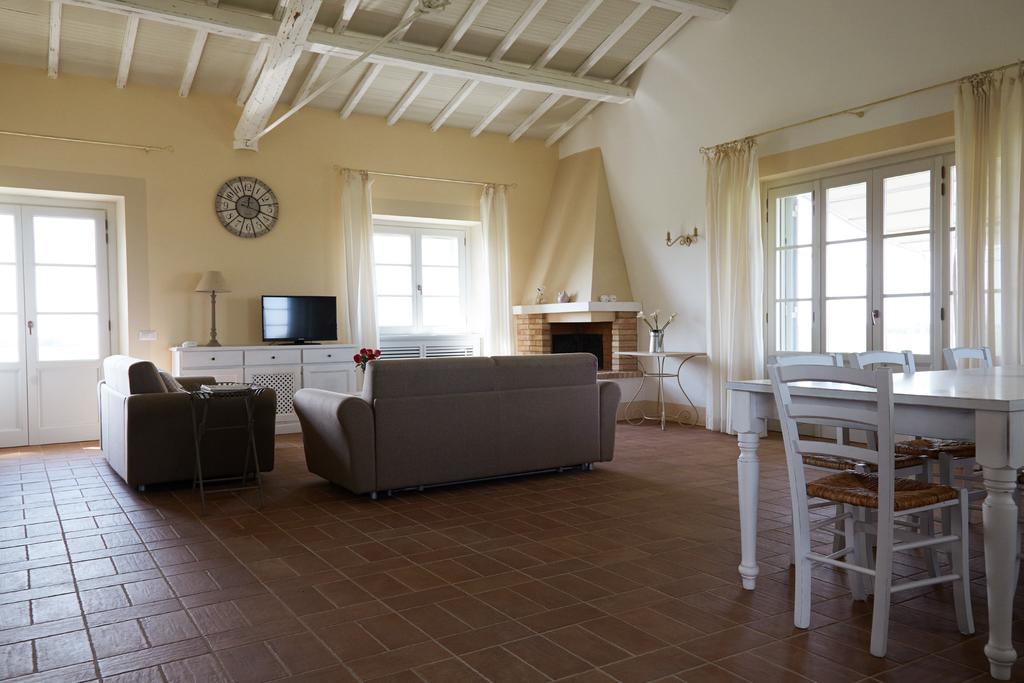 Agriturismo Piani Della Marina Монтальто-ди-Кастро Номер фото