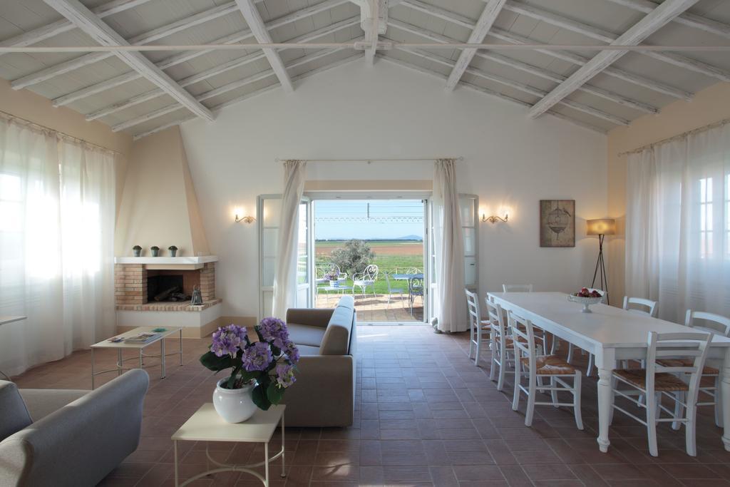 Agriturismo Piani Della Marina Монтальто-ди-Кастро Номер фото