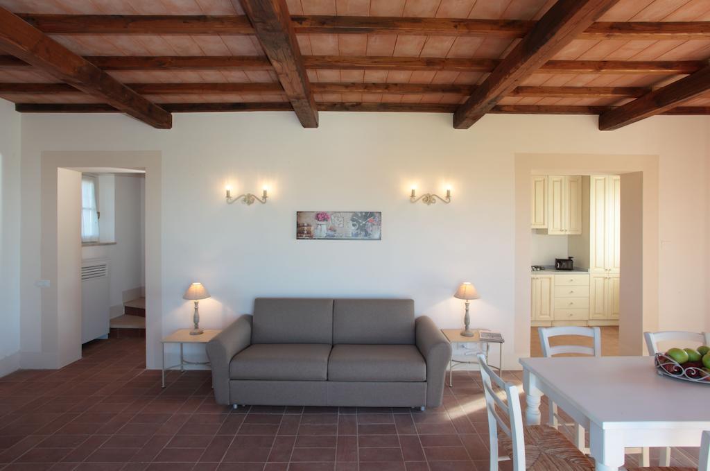 Agriturismo Piani Della Marina Монтальто-ди-Кастро Номер фото